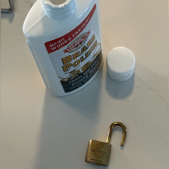 Louis Vuitton Lock Number 300 Just cleaned With Brass Polish Great Condition - Picture 4 of 8
